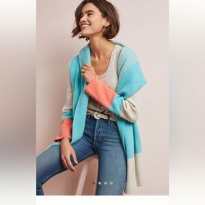 Field Flower Hooded Alpine Sweater Coat | Wedgewood Blue | M